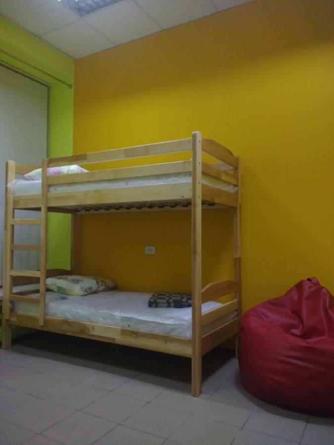 Yourhostel Дорогожичи Киев Экстерьер фото